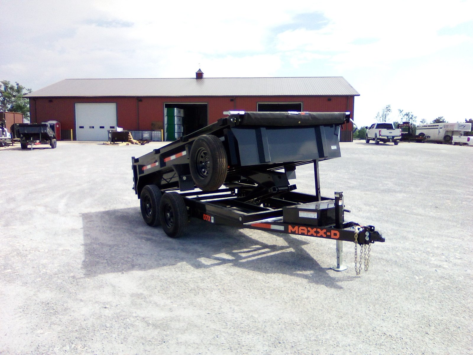 12' x 72" MAXXD D7X Dump Trailer – 9,990 LB Rated - Image 3
