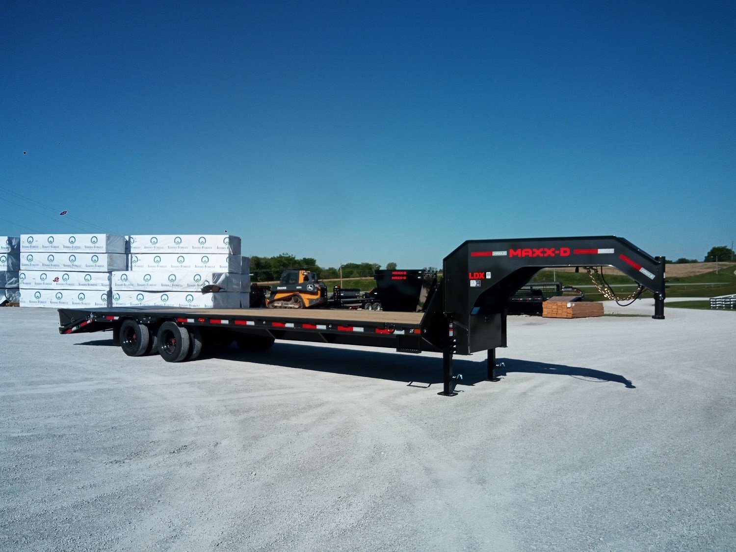 30' MAXXD LDX Flatbed Trailer – 30K Rated