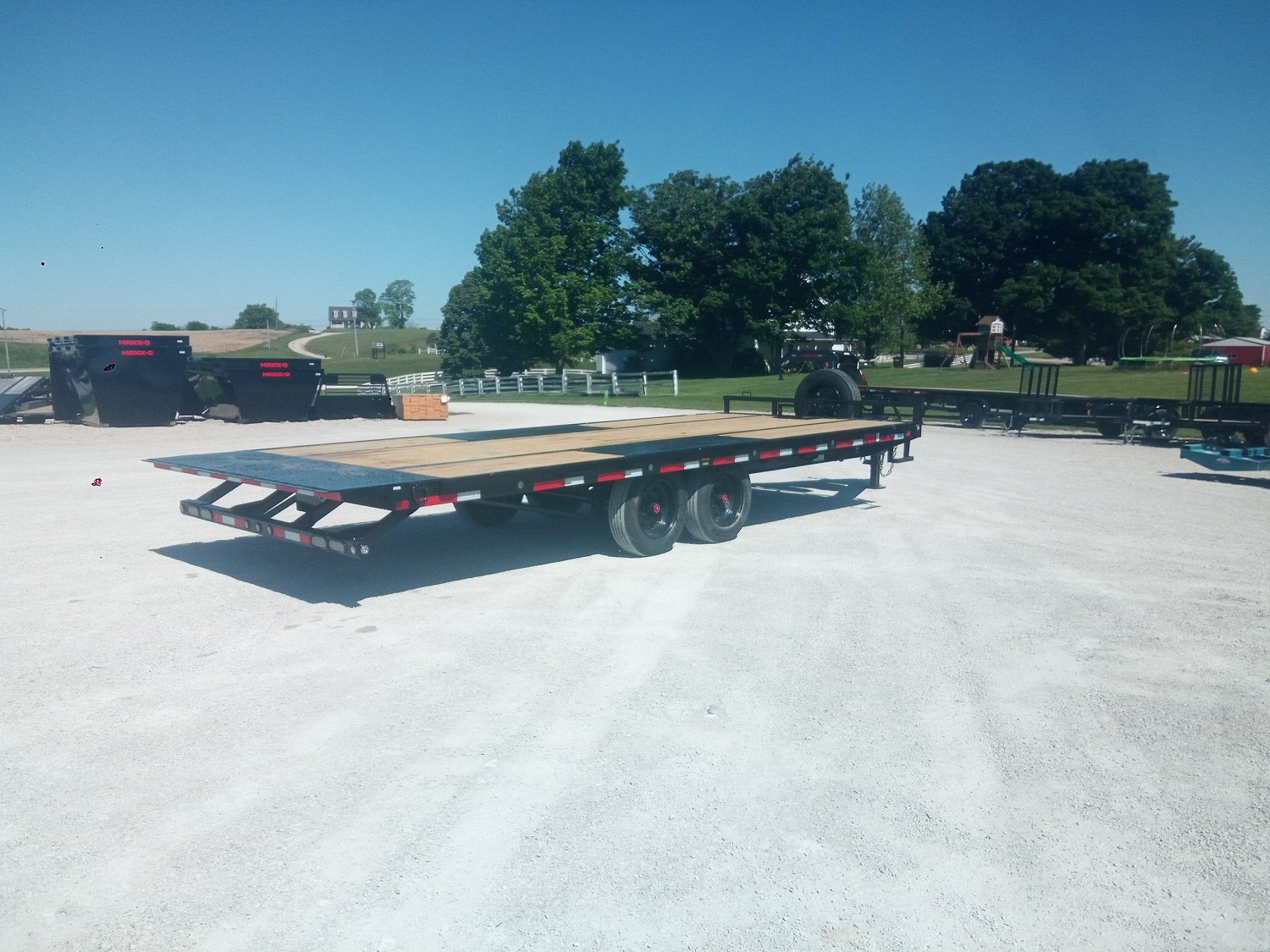 22' x 102" Power Tilt Deckover Trailer – 14K Rated